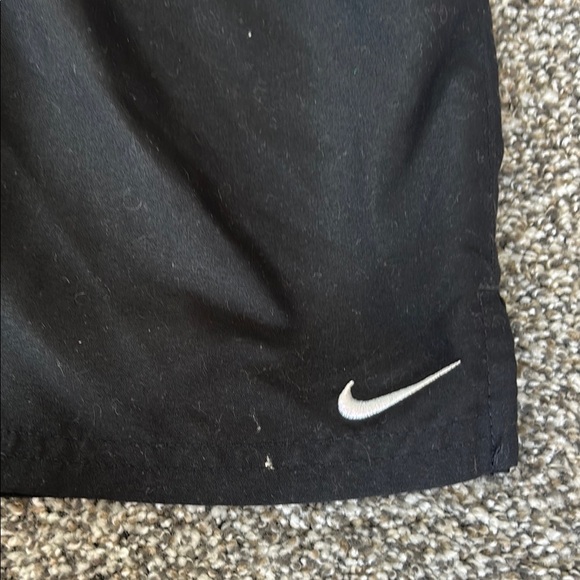 Nike Black Athletic Shorts Lightweight Performance Design - Picture 3 of 5